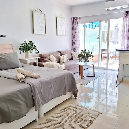 Apartment In Center *